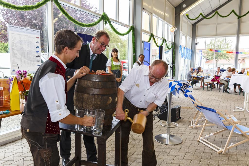 Gasthaus Und Landhotel Wiedmann Eresing المظهر الخارجي الصورة