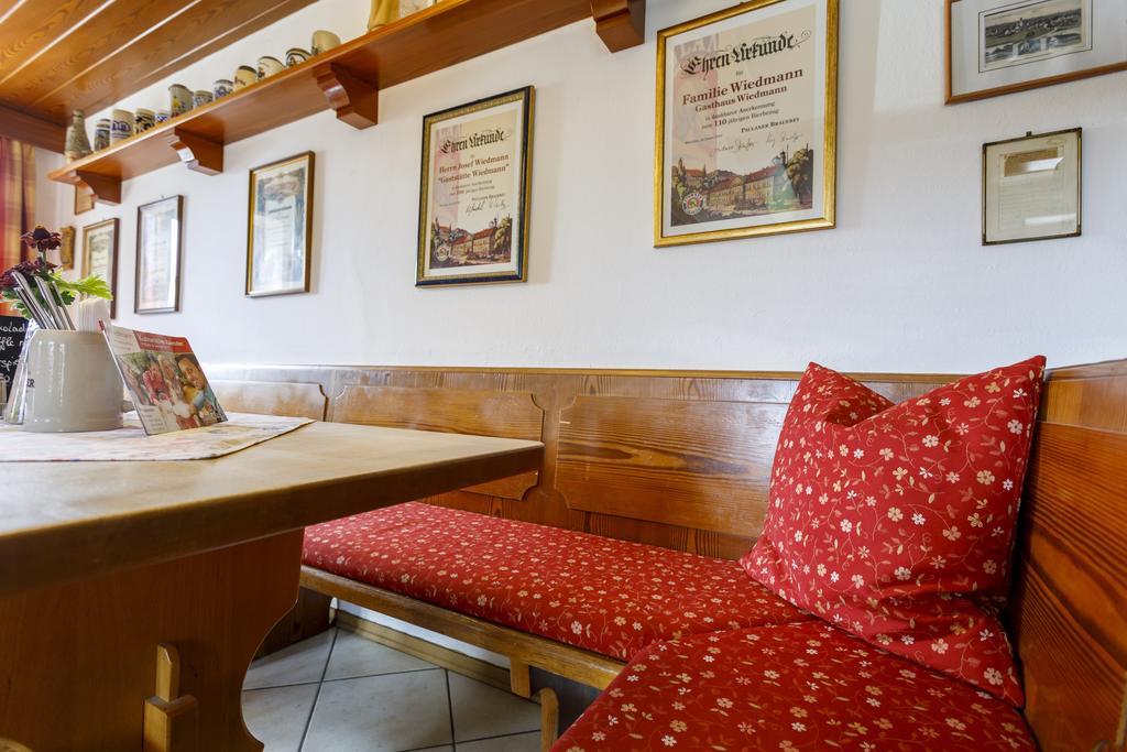 Gasthaus Und Landhotel Wiedmann Eresing المظهر الخارجي الصورة